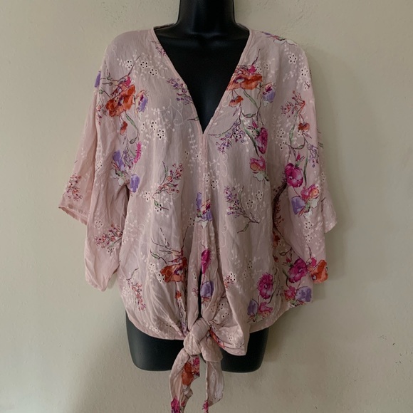 Lovestitch Aliyah Kimono Sleeve Tie Front Pink Floral V Neck Top